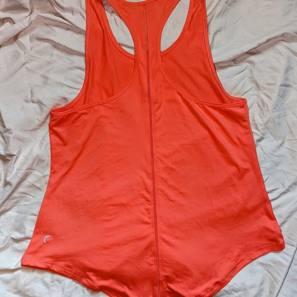 Zyia Tank - Picture 2 of 5